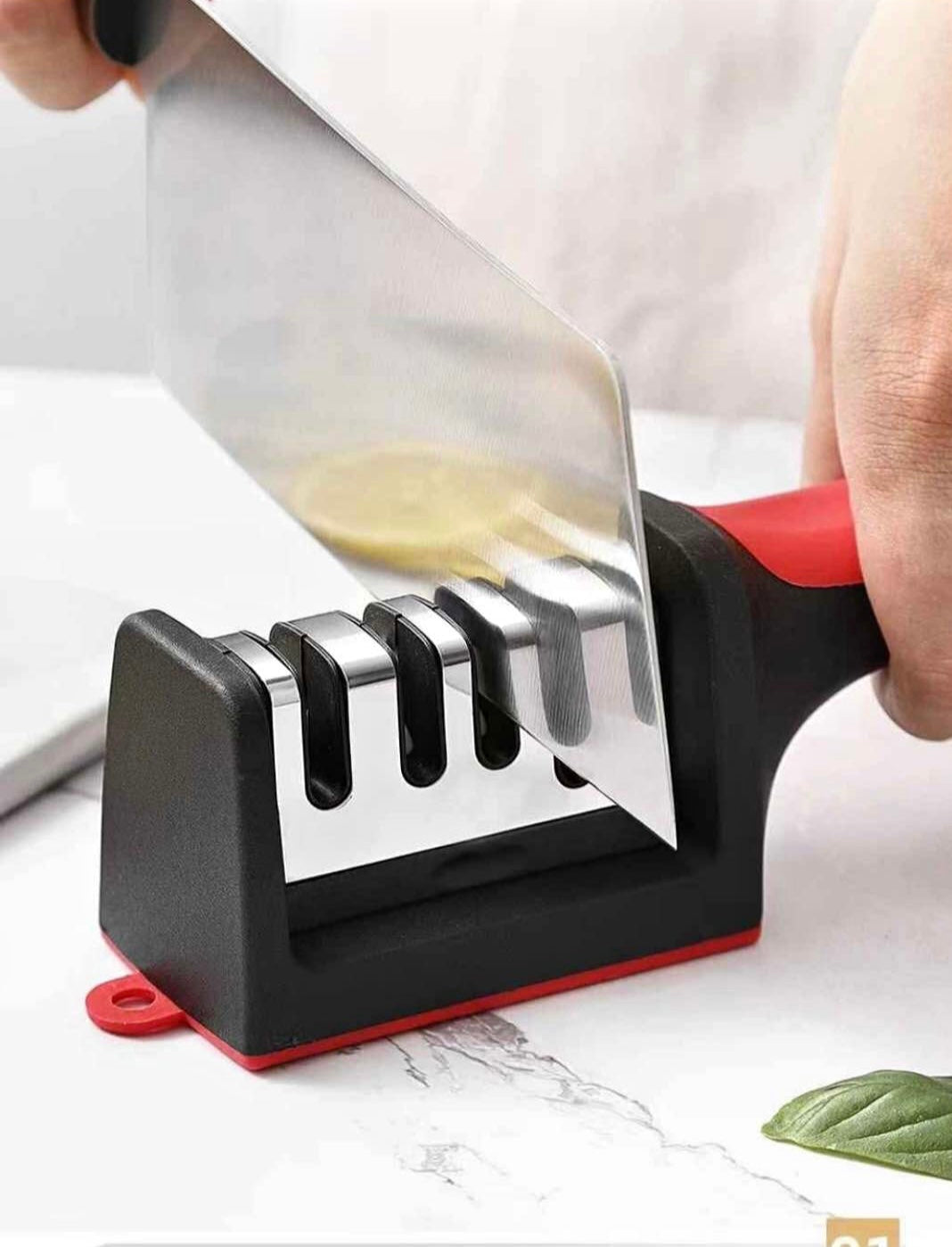 Aiguiseur de Couteaux Professionnel 4 Étapes : Votre Allié Indispensable en Cuisine